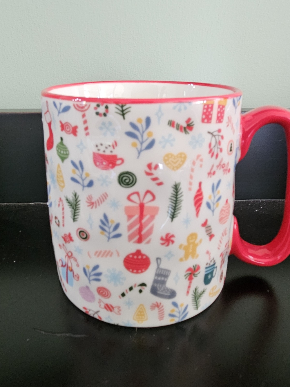 Christmas Festive Pattern Ceramic Mug - Red Handle